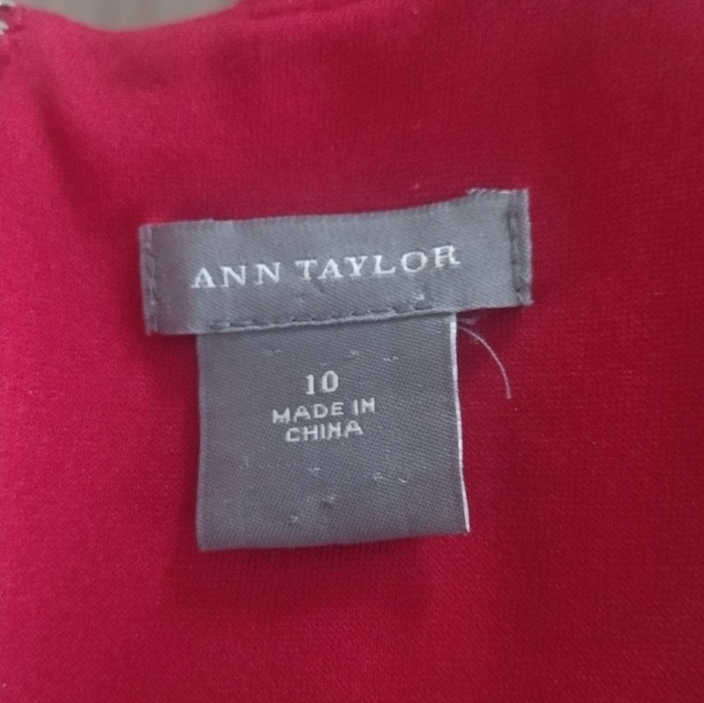 Ann Taylor Red Sleeveless Dress Size 10 - Picture 5 of 6